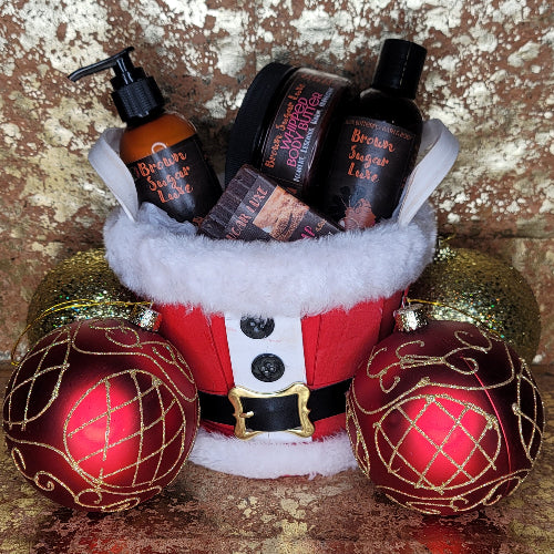 Brown Sugar Luxe 4pc Holiday Gift Set In Santa Belly Basket