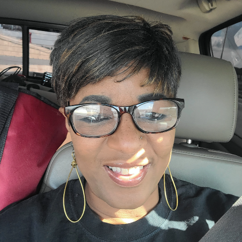 IamGloriflyBlackcloseup